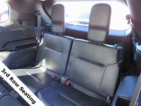 Used 2024 Mitsubishi Outlander SE image 12