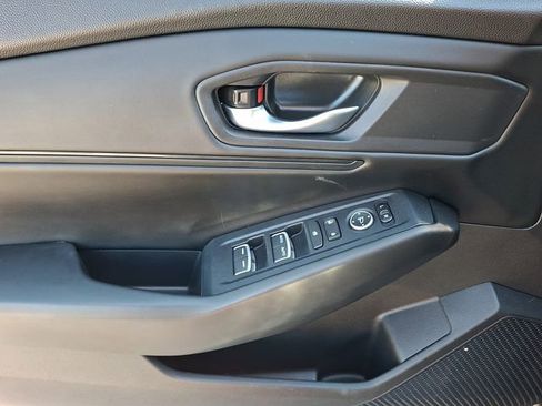 Used 2024 Honda Accord EX image 12