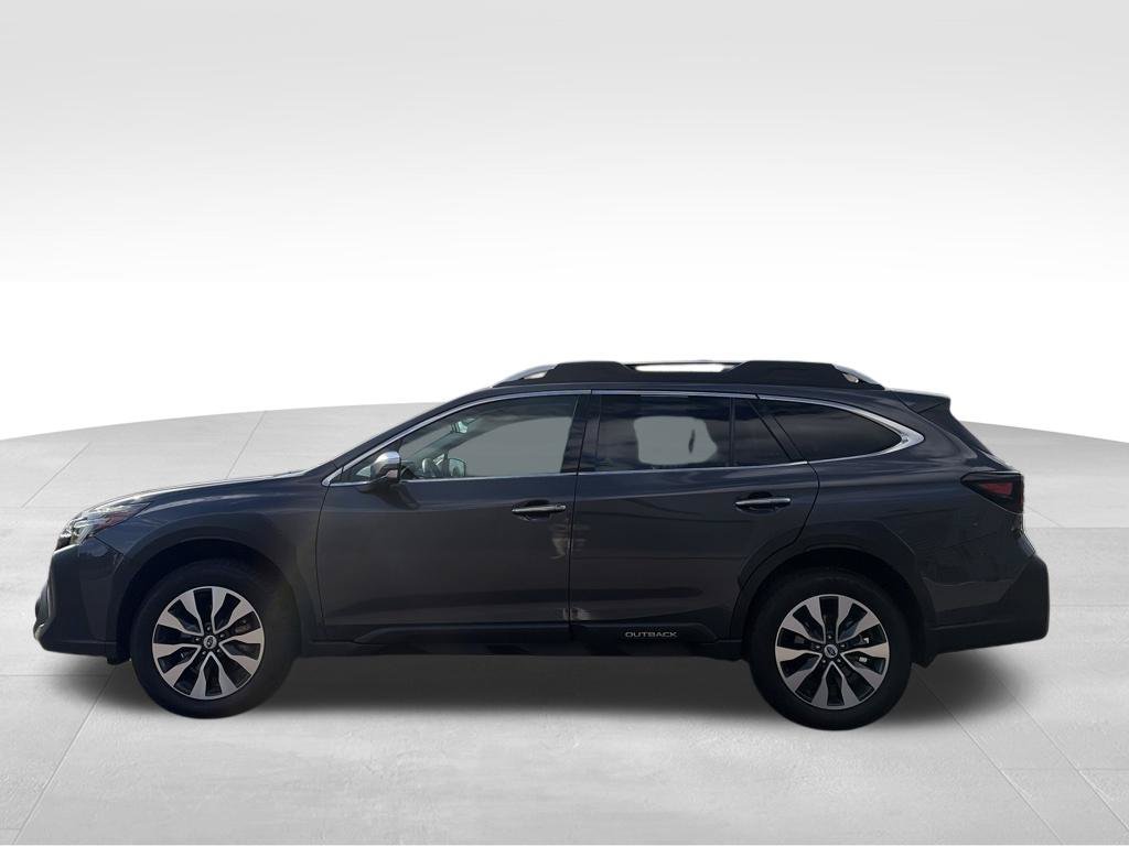 Used 2024 Subaru Outback Touring XT AWD/4WD image 10