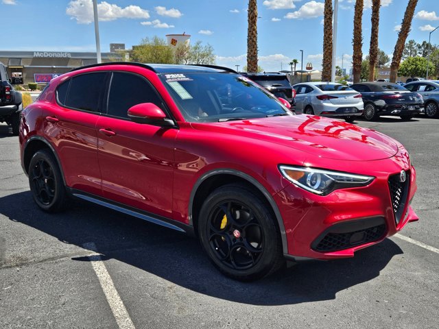 Used 2022 Alfa Romeo Stelvio Ti w/ Active Assist Plus Package AWD/4WD image 3