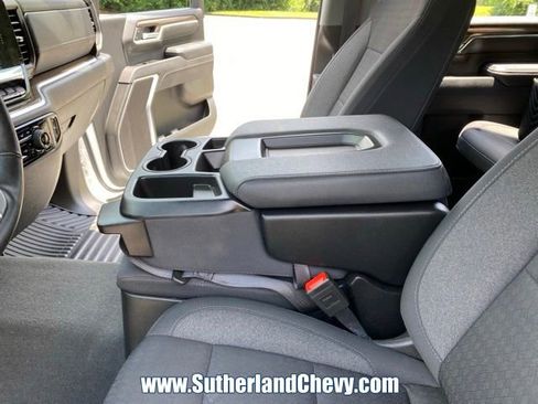 Used 2025 Chevrolet Silverado 2500 LT w/ All Star Edition AWD/4WD image 22