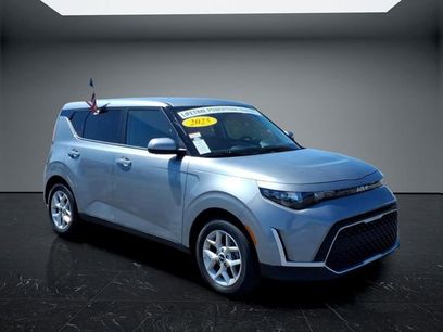 Used 2025 Kia Soul S