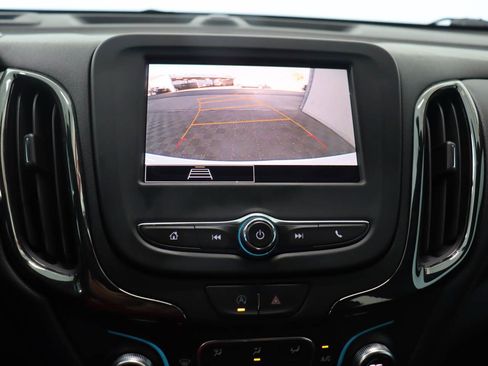 Certified 2024 Chevrolet Equinox RS FWD image 12