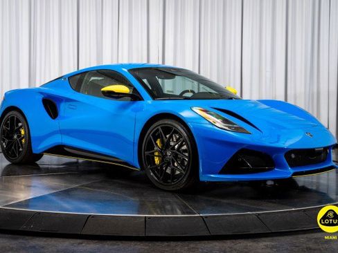 New 2026 Lotus Emira SE image 18