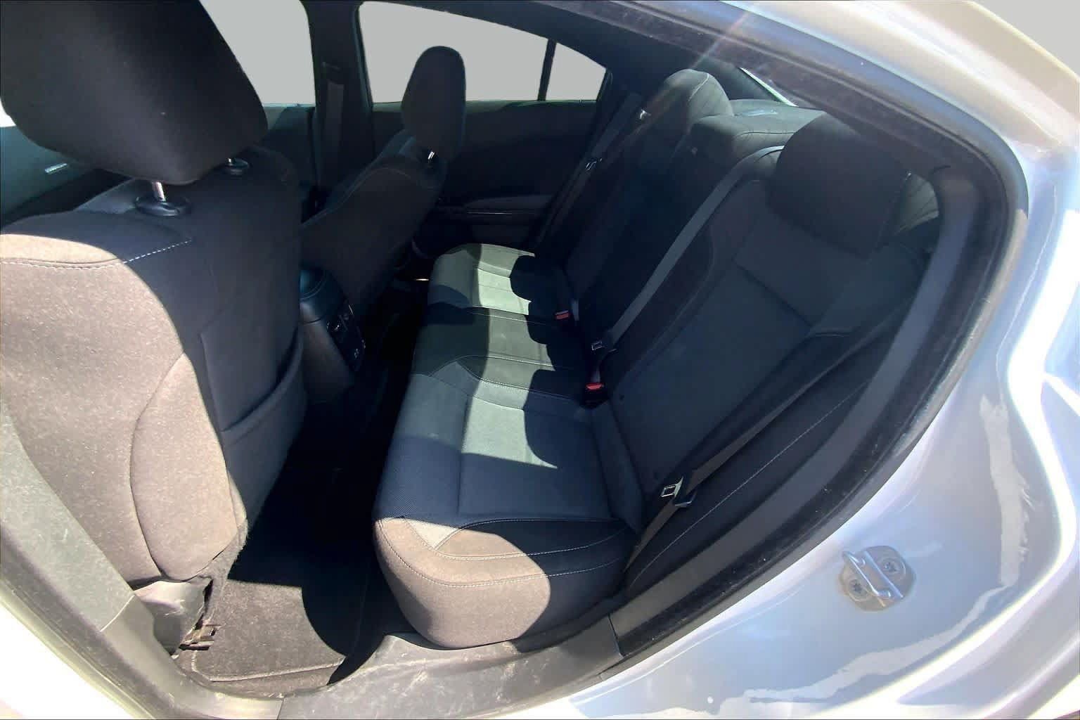 Used 2020 Dodge Charger SXT w/ Blacktop Package RWD image 20