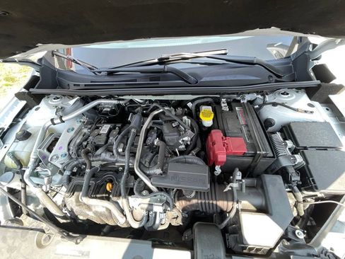 Certified 2025 Nissan Sentra SV w/ All-Weather Package FWD image 29