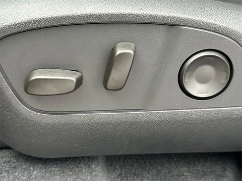 New 2026 Buick Enclave Preferred w/ Power Package image 23