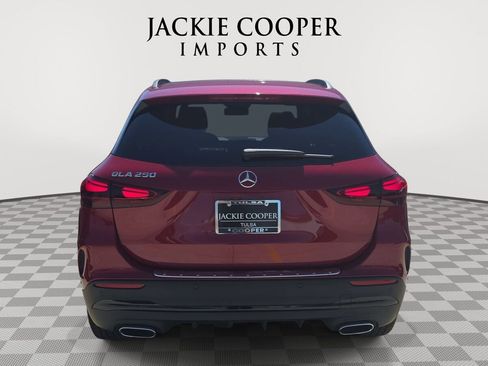 New 2026 Mercedes-Benz GLA 250 image 6