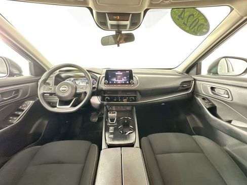 Used 2024 Nissan Rogue S image 3