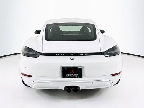 Certified 2025 Porsche 718 Cayman image 10