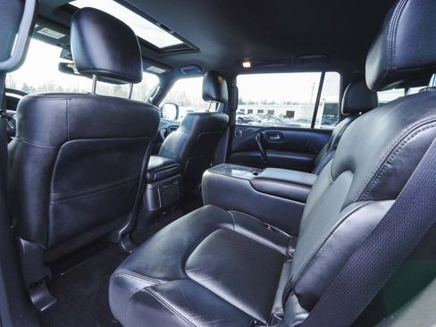 Used 2023 Nissan Armada SL w/ Midnight Edition Package image 35