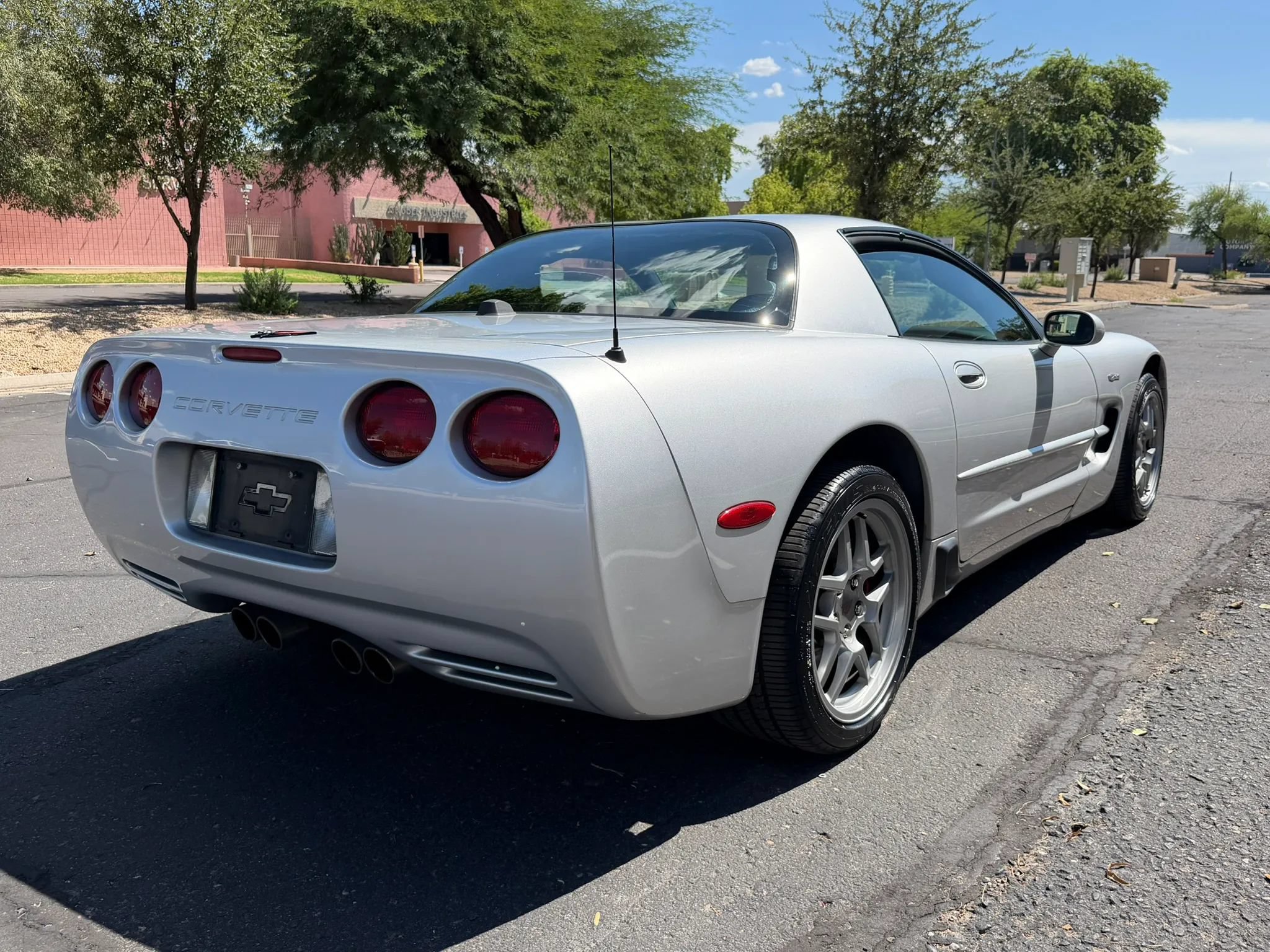 Used 2003 Chevrolet Corvette Z06 w/ Memory Package, 3 Drivers RWD image 9