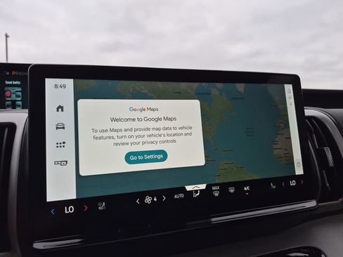 New 2025 Ford Expedition Active image 30