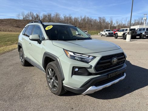 Used 2023 Toyota RAV4 Adventure image 7