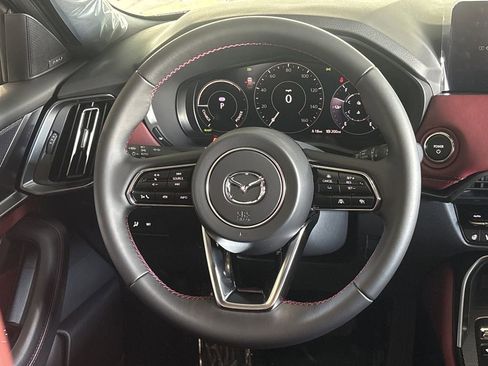 New 2025 MAZDA CX-70 Plug-In Hybrid w/ Premium Plus AWD/4WD image 15