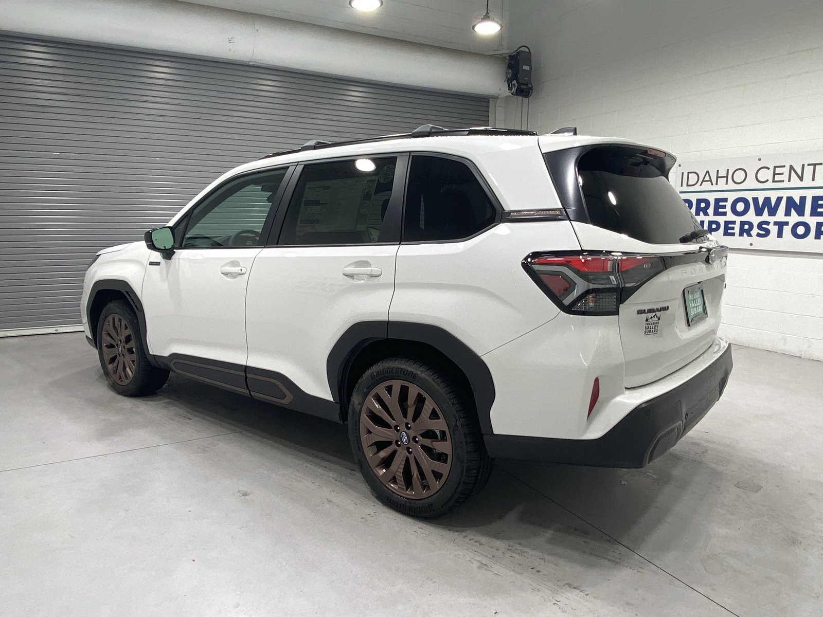 New 2026 Subaru Forester Touring AWD/4WD image 6