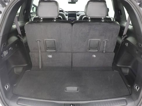 Used 2024 Jeep Grand Cherokee L Limited w/ Luxury Tech Group II image 29