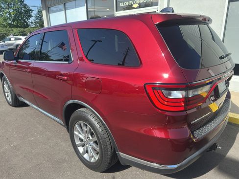 Used 2018 Dodge Durango SXT w/ 3rd Row Seating Group RWD image 2