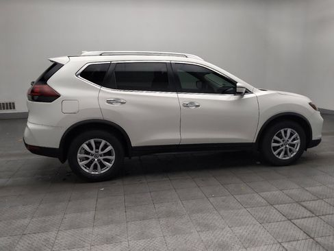 Used 2020 Nissan Rogue SV FWD image 10