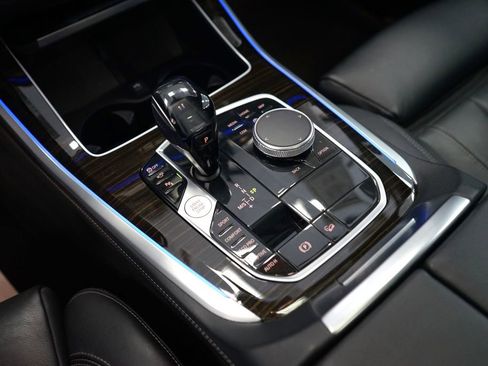 Used 2021 BMW X5 xDrive40i w/ Convenience Package image 43