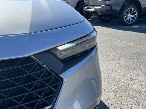 Used 2023 Honda Accord EX image 9