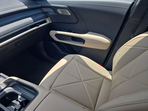 New 2027 Kia Telluride EX FWD image 16