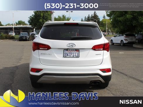 Used 2017 Hyundai Santa Fe Sport FWD image 8