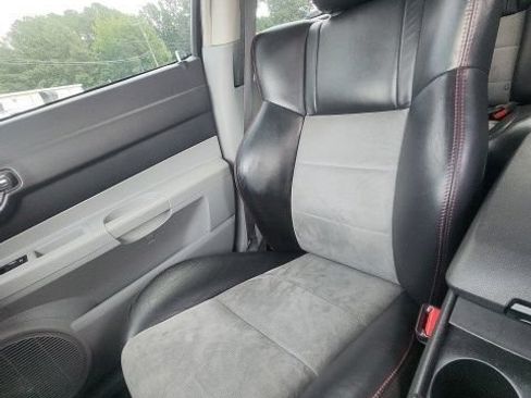 Used 2006 Dodge Charger SRT8 w/ SRT Option Group III RWD image 17