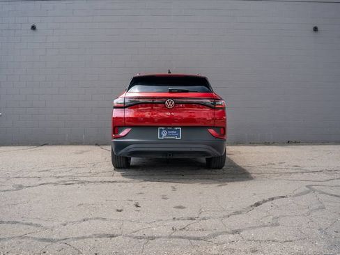 Used 2023 Volkswagen ID.4 Pro S AWD/4WD image 6