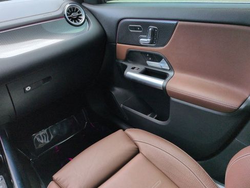 Certified 2023 Mercedes-Benz GLA 250 image 17