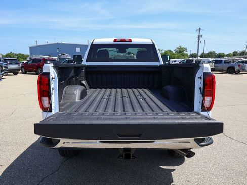 New 2026 GMC Sierra 3500 Pro AWD/4WD image 5