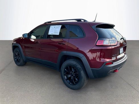 Used 2019 Jeep Cherokee Trailhawk AWD/4WD image 6