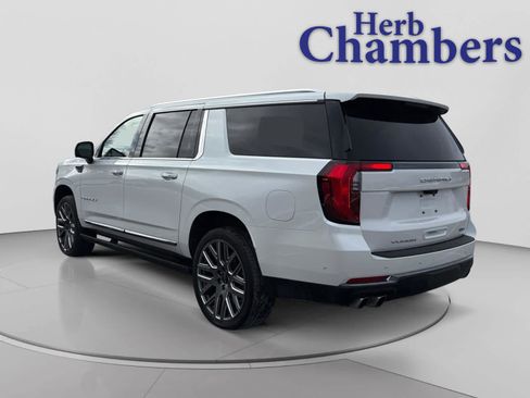 Used 2025 GMC Yukon XL Denali Ultimate w/ LPO, Floor Liner Package image 3