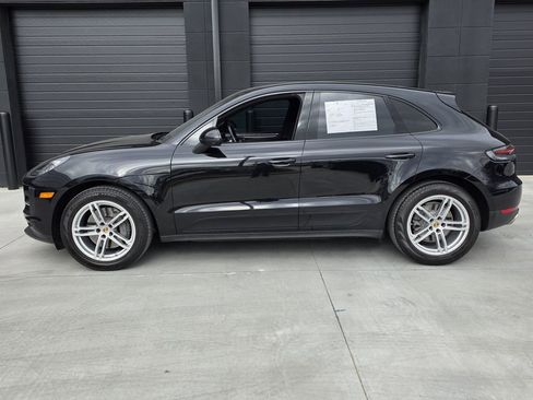 Used 2020 Porsche Macan S image 2