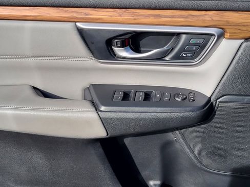 Used 2020 Honda CR-V EX-L image 16