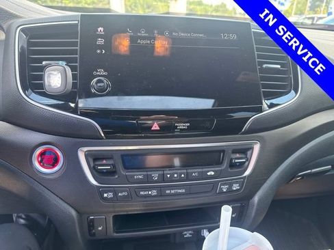 Used 2023 Honda Passport TrailSport image 10