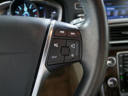 Used 2014 Volvo S60 T5 AWD/4WD image 28