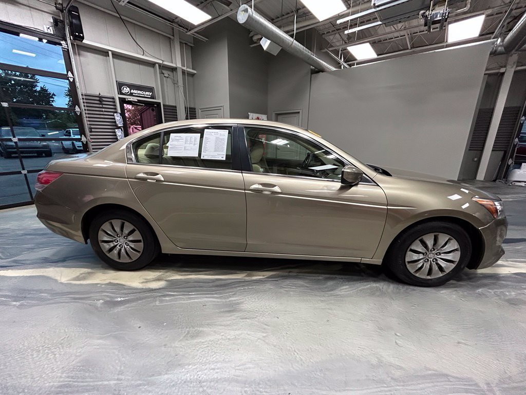 Used 2009 Honda Accord LX image 18