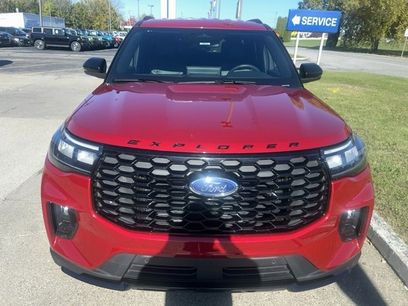 Used 2025 Ford Explorer ST-Line w/ Premium Package