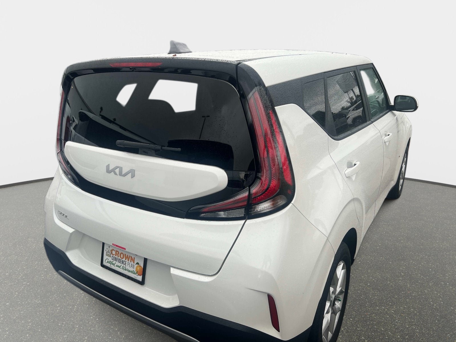 Certified 2025 Kia Soul LX w/ LX Technology Package FWD image 35