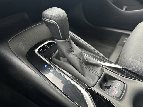 Used 2021 Toyota Corolla SE FWD image 23