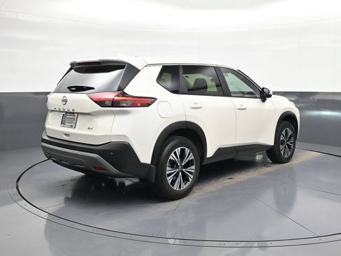 Certified 2023 Nissan Rogue SV FWD image 7