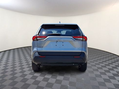 Used 2023 Toyota RAV4 LE AWD/4WD image 7