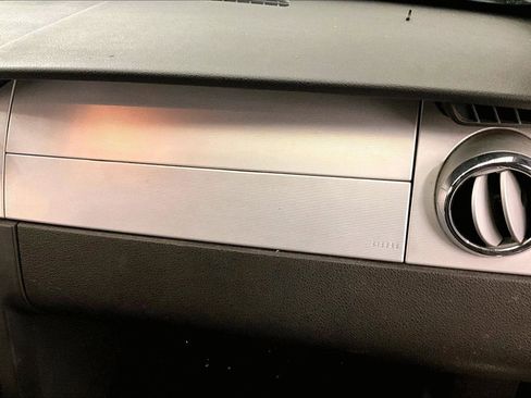 Used 2009 Ford Mustang Premium image 16