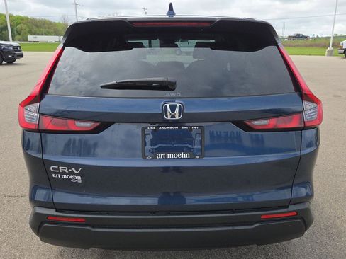Used 2024 Honda CR-V EX image 4
