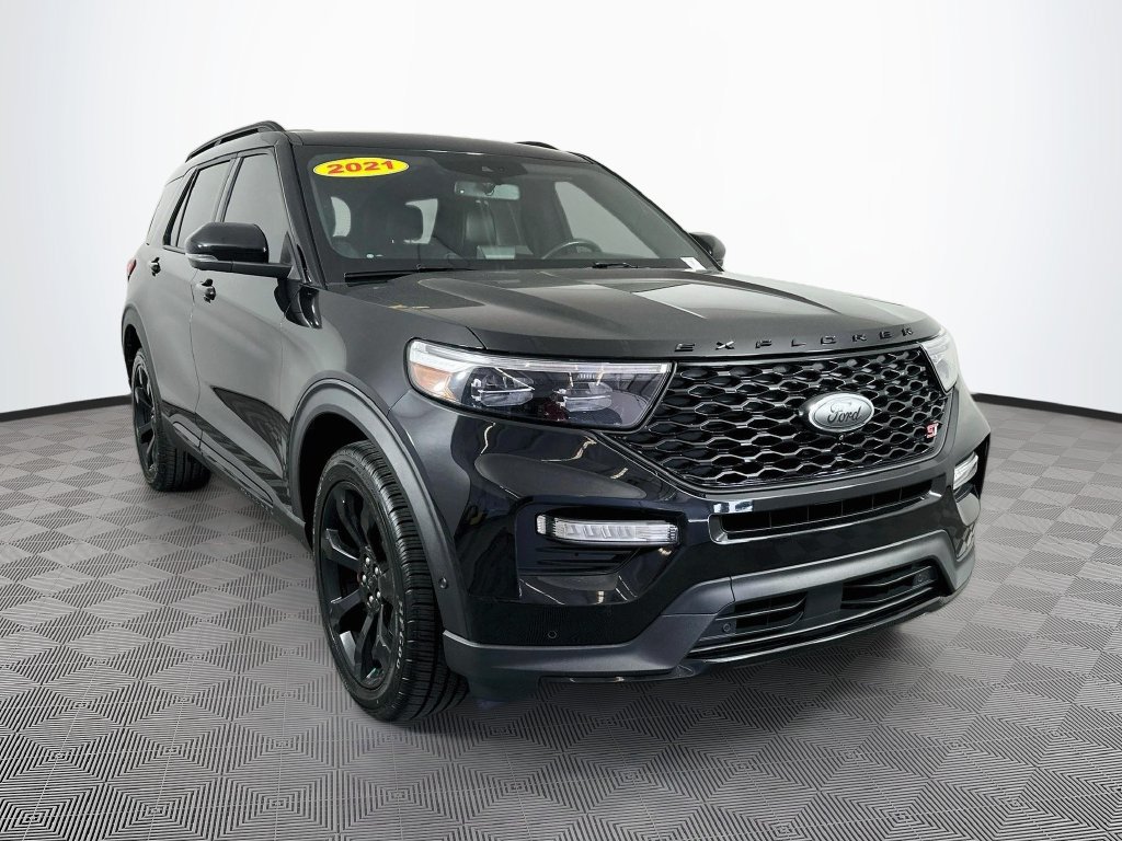 Used 2021 Ford Explorer ST w/ Equipment Group 401A AWD/4WD image 2