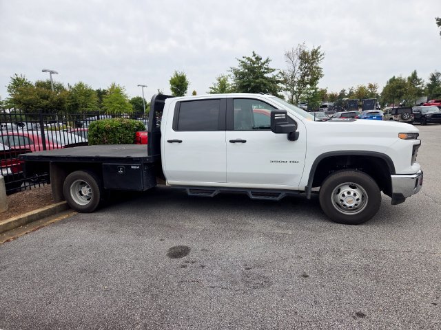 Used 2024 Chevrolet Silverado 3500 W/T w/ WT Convenience Package AWD/4WD image 3