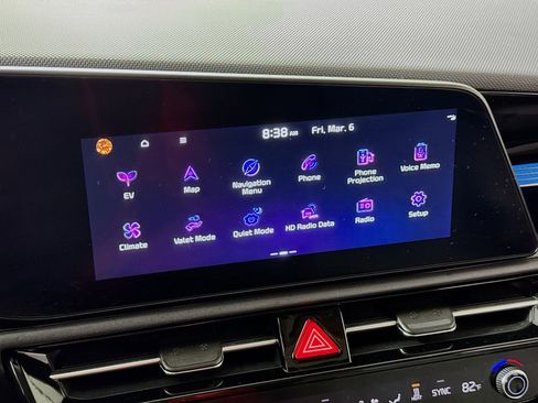 Used 2024 Kia Niro Wave image 19