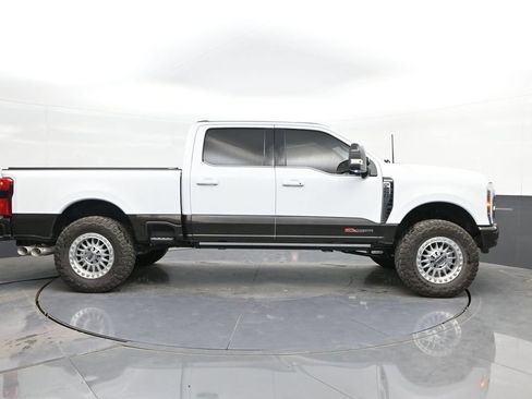 Certified 2024 Ford F250 King Ranch AWD/4WD image 26