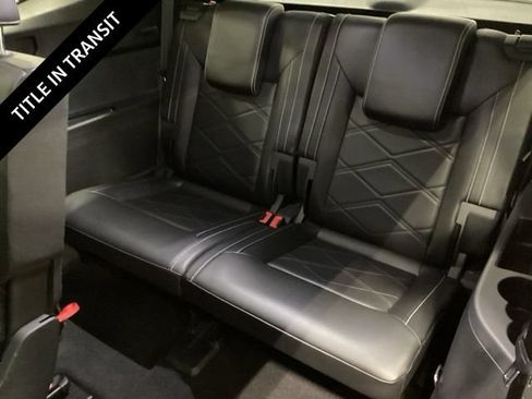Used 2024 Volkswagen Atlas SE AWD/4WD image 15